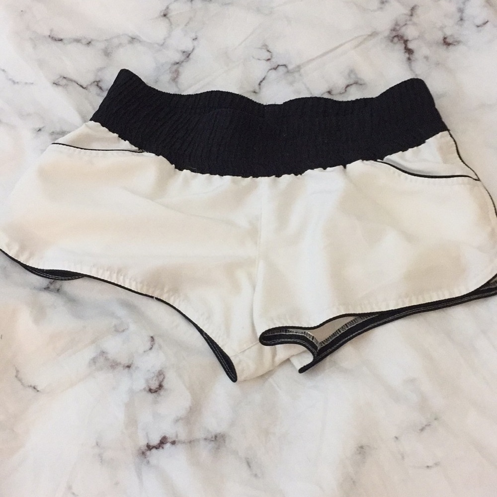 Running/ board shorts